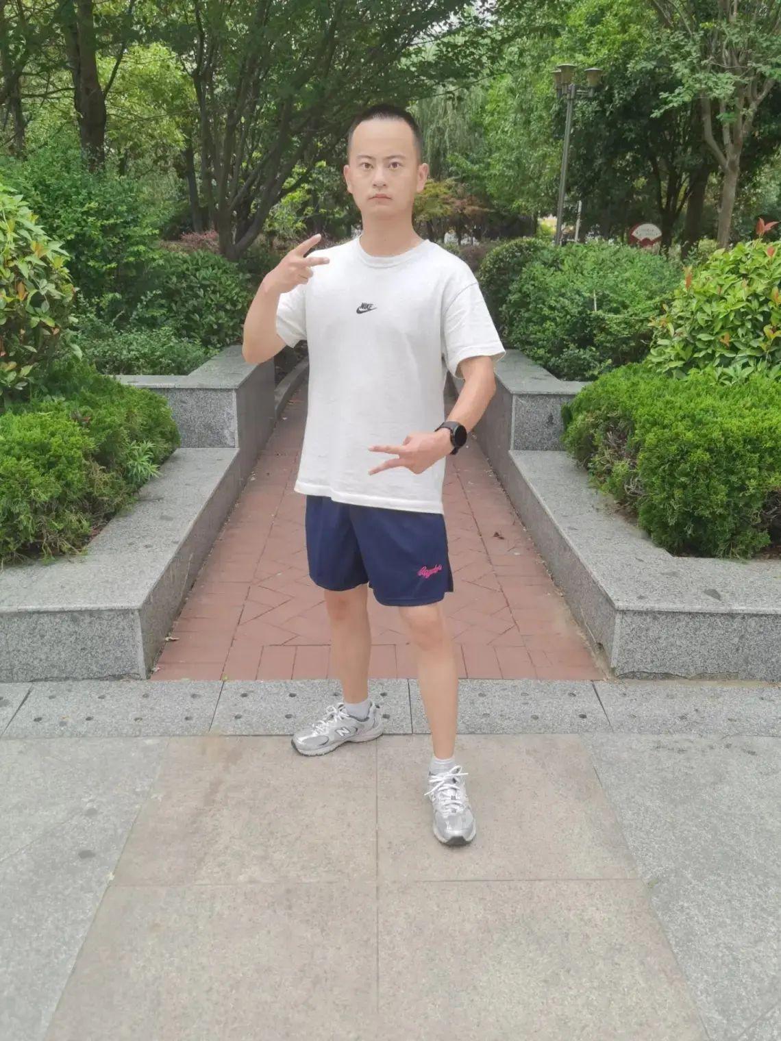 XDFM美式字母刺绣小标纯色单短裤篮球运动层速干网眼训练四分裤